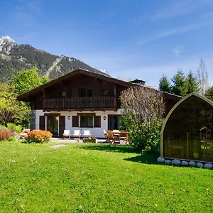 Les Praz - 280sqm - Sauna Cinema Fitness - 5 Bedrooms In Heart Of Les Praz - By Cozee Chamonix